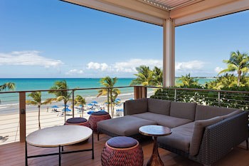 Courtyard By Marriott Isla Verde Beach Resort