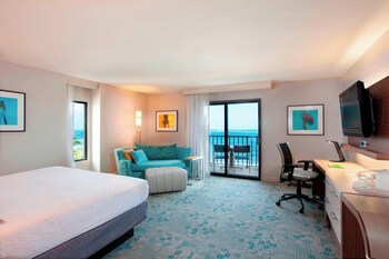 Courtyard By Marriott Isla Verde Beach Resort