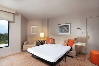 Courtyard By Marriott Isla Verde Beach Resort