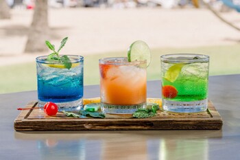 Courtyard By Marriott Isla Verde Beach Resort