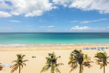 Courtyard By Marriott Isla Verde Beach Resort