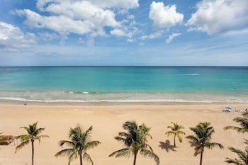 Courtyard By Marriott Isla Verde Beach Resort