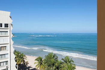 Courtyard By Marriott Isla Verde Beach Resort