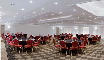 Radisson Blu Martinez Hotel, Beirut