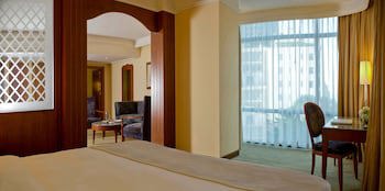 Radisson Blu Martinez Hotel, Beirut