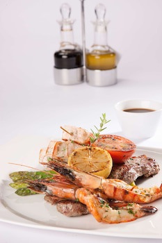 Radisson Blu Martinez Hotel, Beirut