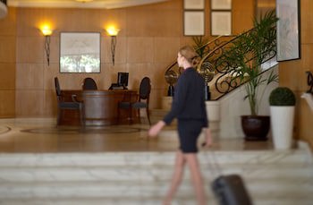 Radisson Blu Martinez Hotel, Beirut