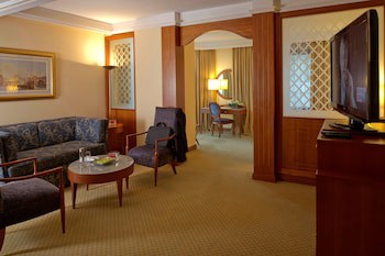 Radisson Blu Martinez Hotel, Beirut