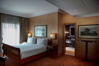 Radisson Blu Martinez Hotel, Beirut
