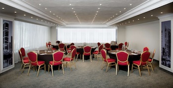 Radisson Blu Martinez Hotel, Beirut