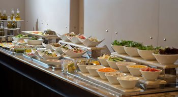 Radisson Blu Martinez Hotel, Beirut