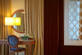 Radisson Blu Martinez Hotel, Beirut