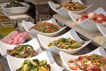 Radisson Blu Martinez Hotel, Beirut