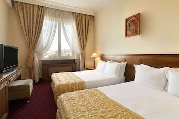 Ramada By Wyndham Plovdiv Trimontium