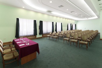 Ramada By Wyndham Plovdiv Trimontium