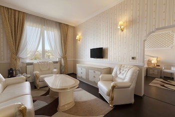 Ramada By Wyndham Plovdiv Trimontium