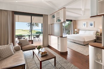 The Ritz-Carlton, Bahrain