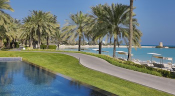 The Ritz-Carlton, Bahrain