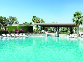 The Ritz-Carlton, Bahrain