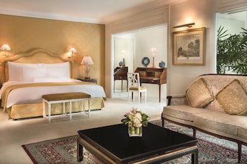 The Ritz-Carlton, Bahrain
