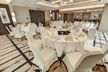 Al Maha Arjaan By Rotana