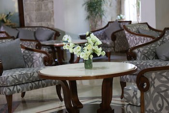 Grand Kadri Hotel