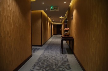Grand Kadri Hotel