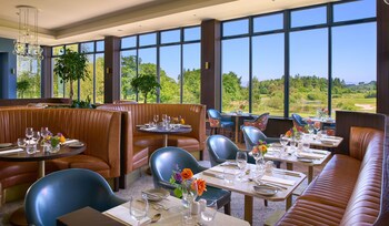 Tulfarris Hotel & Golf Resort