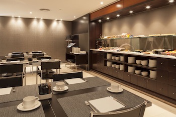 Ac Hotel Badajoz By Marriott