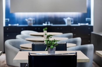 Ac Hotel Badajoz By Marriott