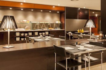 Ac Hotel Badajoz By Marriott