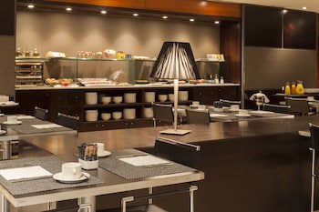 Ac Hotel Badajoz By Marriott