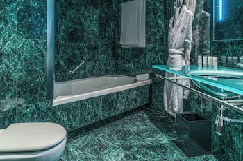 Ac Hotel Valencia By Marriott