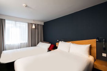 Holiday Inn Express Swansea - East, An Ihg Hotel