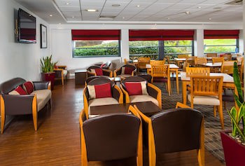 Holiday Inn Express Swansea - East, An Ihg Hotel