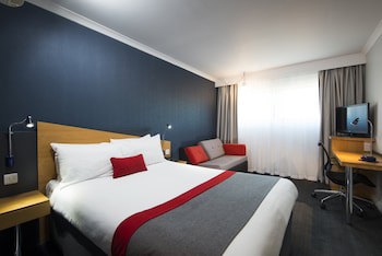 Holiday Inn Express Swansea - East, An Ihg Hotel