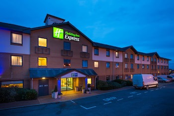 Holiday Inn Express Swansea - East, An Ihg Hotel