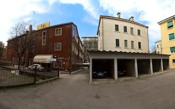 Hotel Garibaldi galeri fotoğrafı