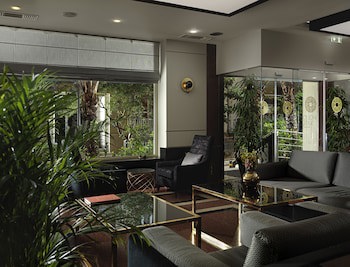 Holiday Suites fotoğrafı