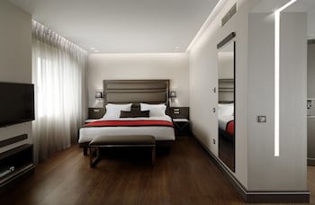 Holiday Suites galeri fotoğrafı