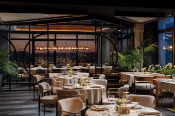 Radisson Blu Leogrand Hotel