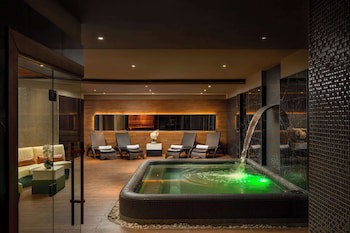 Radisson Blu Leogrand Hotel