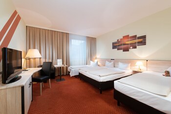 NOVINA HOTEL Sudwestpark Nurnberg galeri fotoğrafı