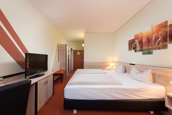 NOVINA HOTEL Sudwestpark Nurnberg fotoğrafı