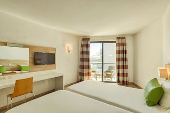 Ax Odycy Hotel