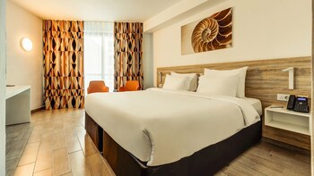 Ax Odycy Hotel