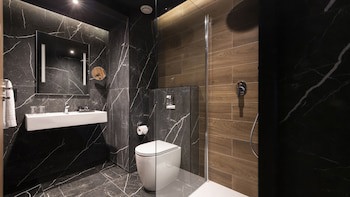 Ax Odycy Hotel