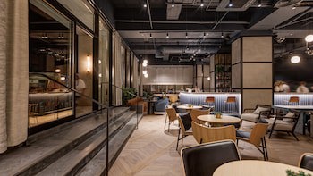 Ax Odycy Hotel