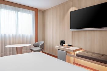 Ac Hotel Huelva By Marriott