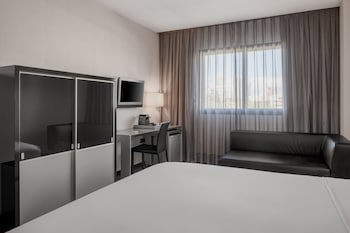Ac Hotel Murcia By Marriott